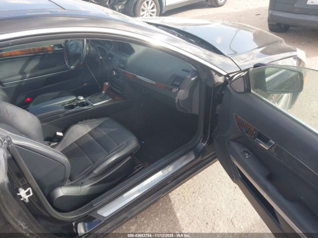 2010 MERCEDES-BENZ E 350 WDDKJ5GB8AF047579 Photo 4