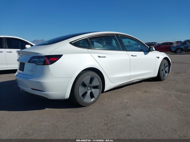 2021 TESLA MODEL 3 5YJ3E1EB9MF085877 Photo 3
