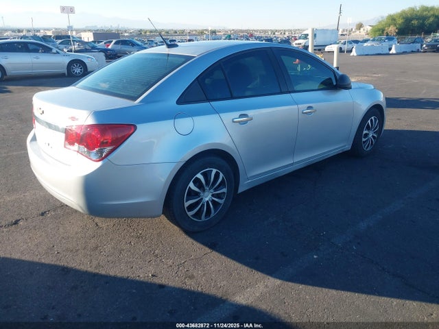2013 CHEVROLET CRUZE 1G1PA5SH1D7112646 Photo 3
