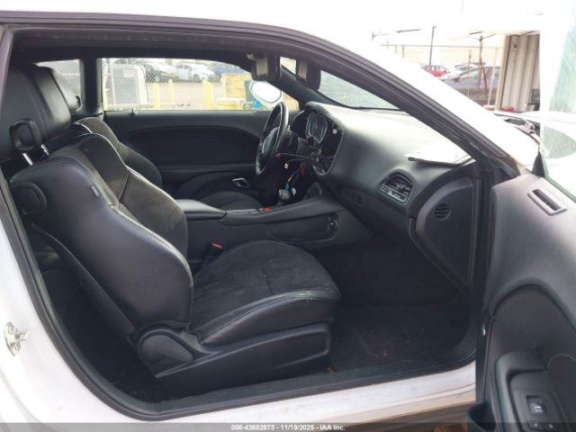 2017 DODGE CHALLENGER 2C3CDZFJ8HH594094 Photo 4