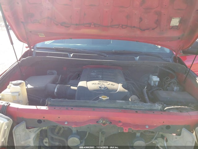 Продаж на аукціоні авто 2011 Toyota Tundra Grade 4.6l V8, vin: 5TFRM5F12BX029972, номер лоту: 43682883