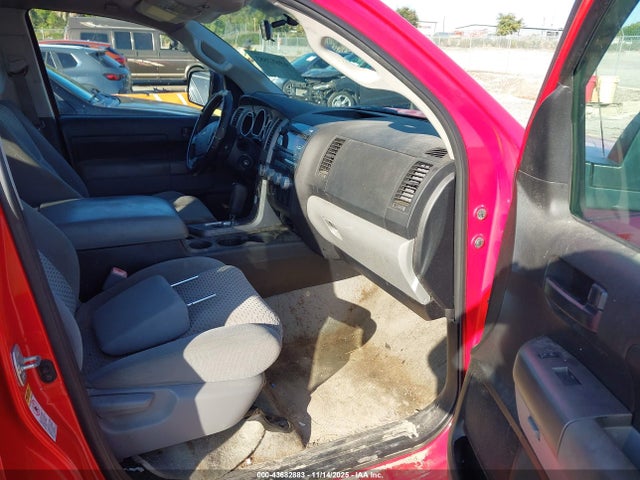 Продаж на аукціоні авто 2011 Toyota Tundra Grade 4.6l V8, vin: 5TFRM5F12BX029972, номер лоту: 43682883