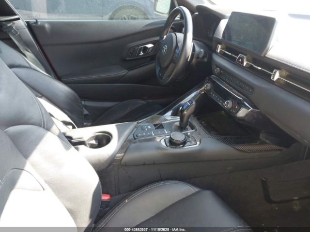 2021 TOYOTA GR SUPRA WZ1DB0C02MW042407 Photo 4