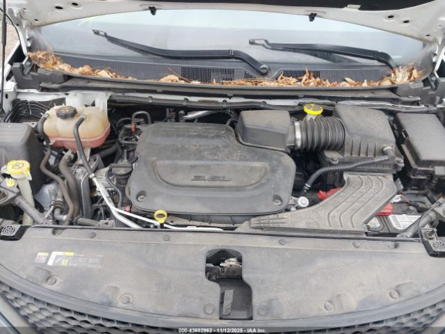 2022 CHRYSLER VOYAGER 2C4RC1CG7NR102700 Photo 9