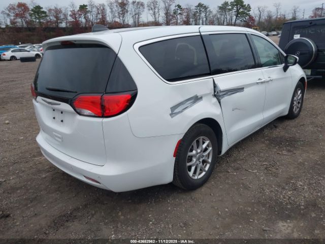2022 CHRYSLER VOYAGER 2C4RC1CG7NR102700 Photo 3