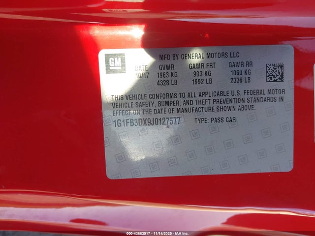 2018 CHEVROLET CAMARO 1G1FB3DX9J0127577 Photo 8