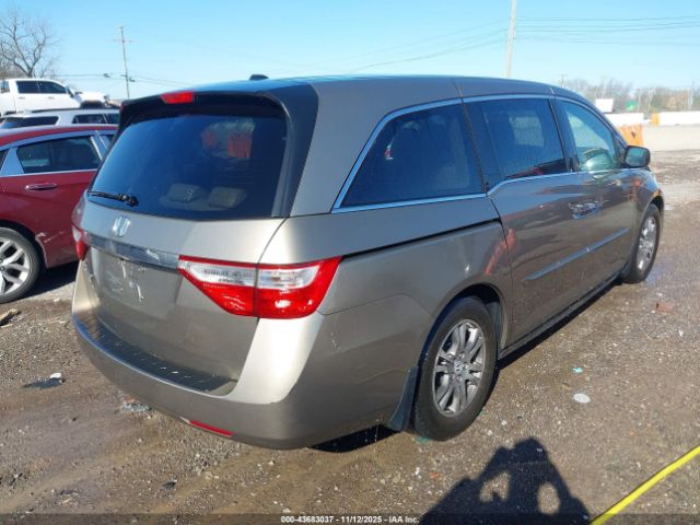 2011 HONDA ODYSSEY 5FNRL5H68BB100744 Photo 3