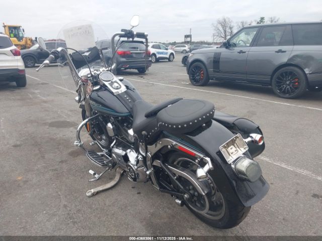 2010 HARLEY-DAVIDSON FLSTF 1HD1BX511AB045252 Photo 2