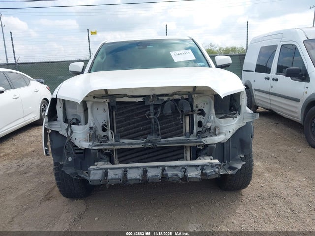 Продаж на аукціоні авто 2021 Toyota Tacoma Sr5 V6, vin: 5TFAZ5CN5MX116760, номер лоту: 43683155