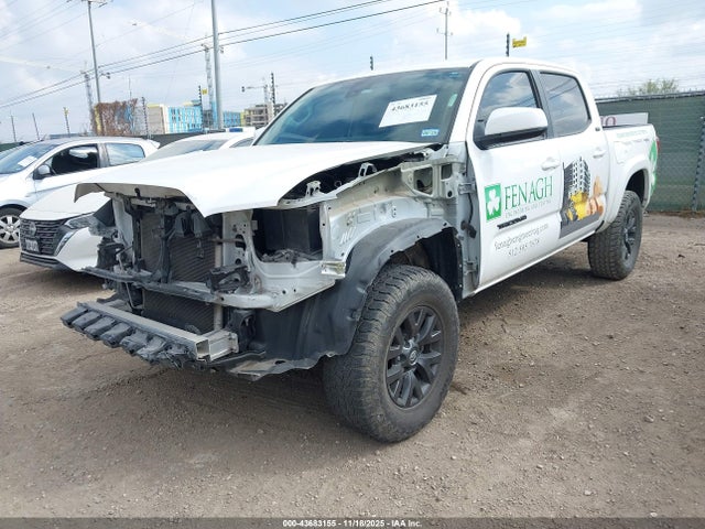 Продаж на аукціоні авто 2021 Toyota Tacoma Sr5 V6, vin: 5TFAZ5CN5MX116760, номер лоту: 43683155