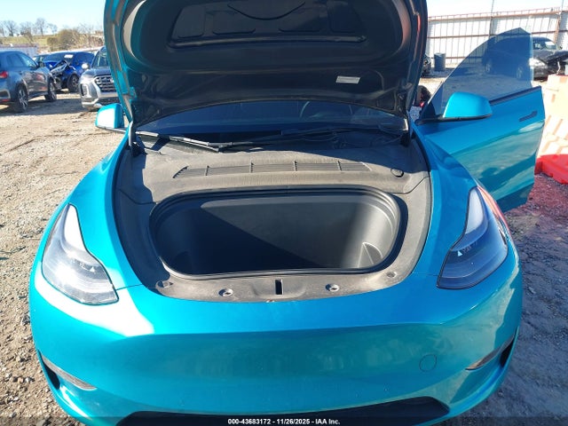 2022 TESLA MODEL Y 7SAYGDEF7NF554716 Photo 9