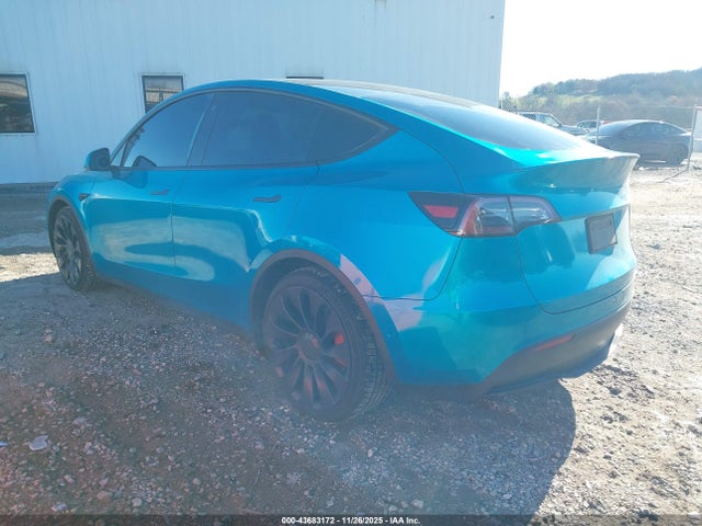 2022 TESLA MODEL Y 7SAYGDEF7NF554716 Photo 2
