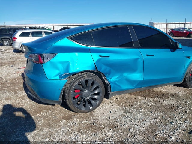 2022 TESLA MODEL Y 7SAYGDEF7NF554716 Photo 5