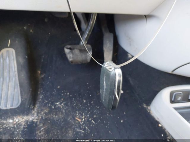 2021 CHRYSLER VOYAGER 2C4RC1DGXMR506135 Photo 10