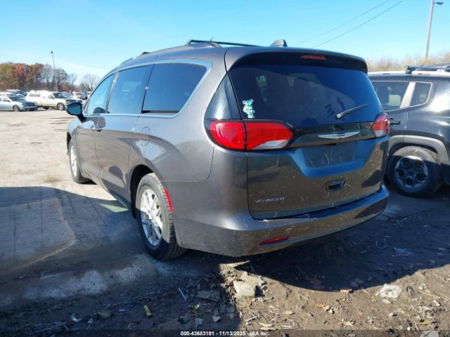 2021 CHRYSLER VOYAGER 2C4RC1DGXMR506135 Photo 2