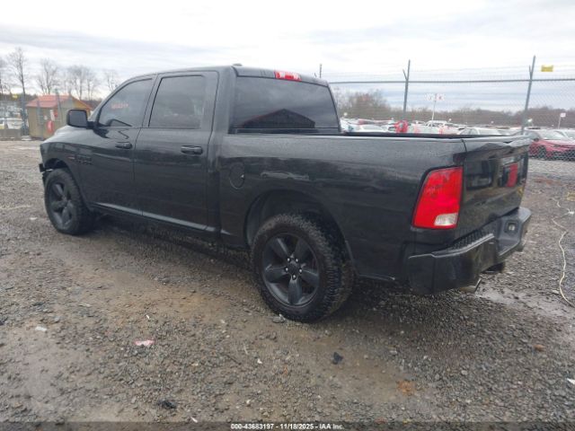 2017 RAM 1500 1C6RR7KT6HS728152 Photo 2