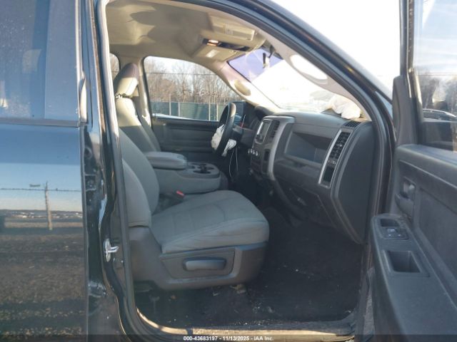 2017 RAM 1500 1C6RR7KT6HS728152 Photo 4