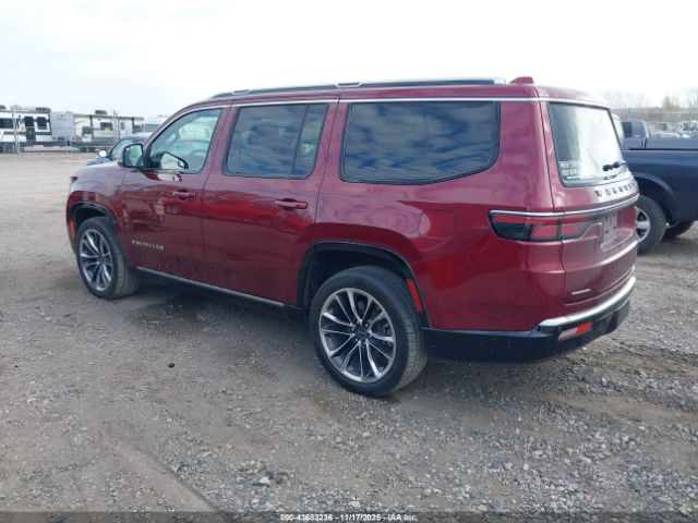 2022 JEEP WAGONEER 1C4SJVDT2NS117632 Photo 2