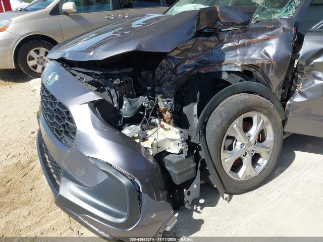 43683274 :رقم المزاد ، 3CZRZ2H3XRM702001 vin ، 2024 Honda Hr-v Awd Lx مزاد بيع