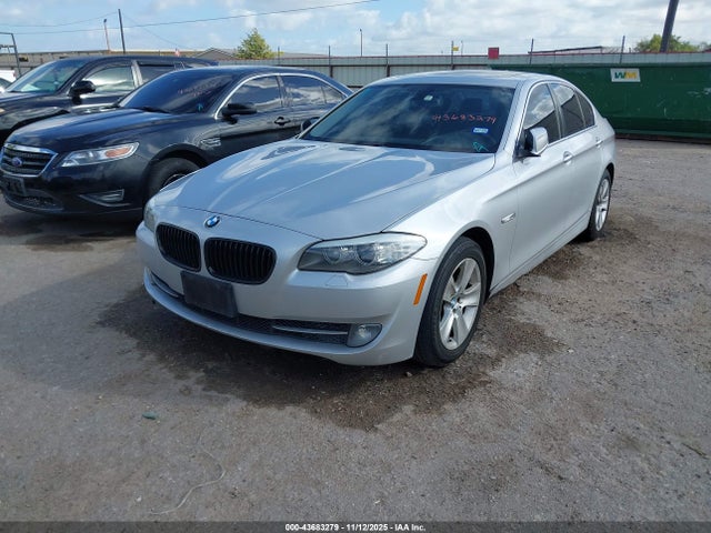 2013 BMW 528I WBAXG5C58DDY35077 Photo 1