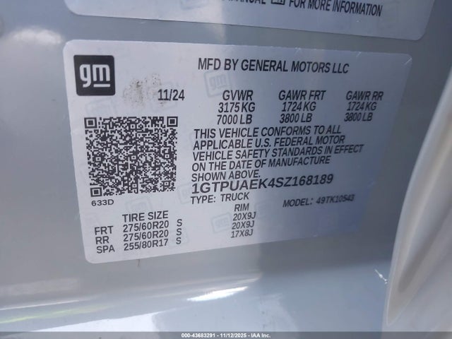 1GTPUAEK4SZ168189 GMC Sierra 1500 4wd Short Box Pro