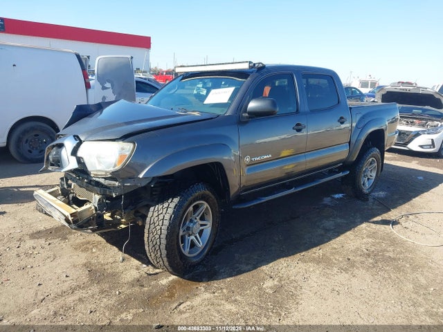 2013 TOYOTA TACOMA 3TMLU4EN4DM124899 Photo 1