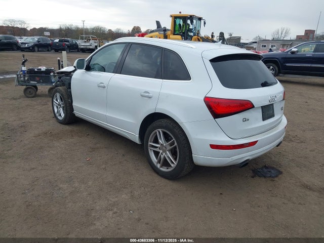 2017 AUDI Q5 WA1L2AFP6HA013160 Photo 2