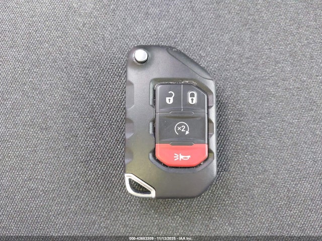 2024 JEEP WRANGLER 4XE 1C4RJXN69RW342213 Photo 10