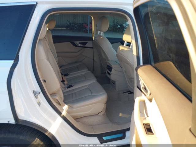 2019 AUDI Q7 WA1AHAF77KD047409 Photo 7