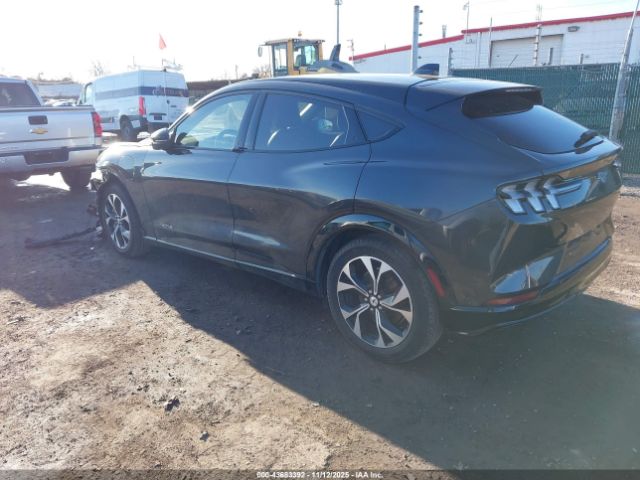 2021 FORD MUSTANG MACH-E 3FMTK3SS3MMA55693 Photo 2