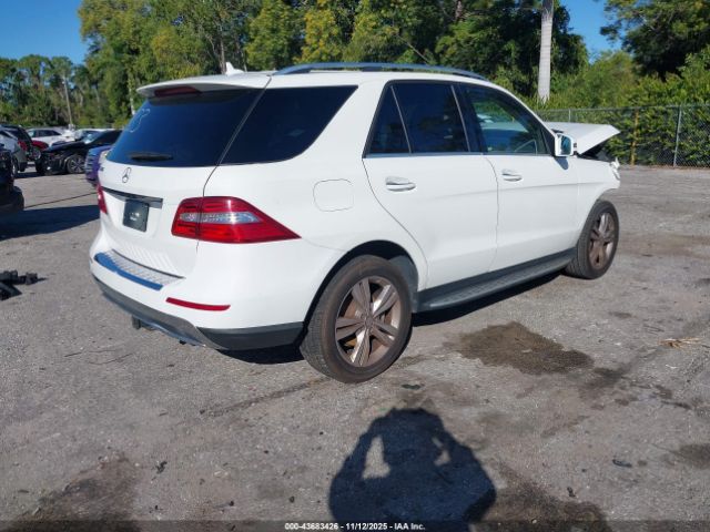 2015 MERCEDES-BENZ ML 350 4JGDA5JB0FA570333 Photo 3