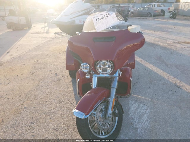 2021 HARLEY-DAVIDSON FLHTCUTG 1HD1MAF12MB858206 Photo 4