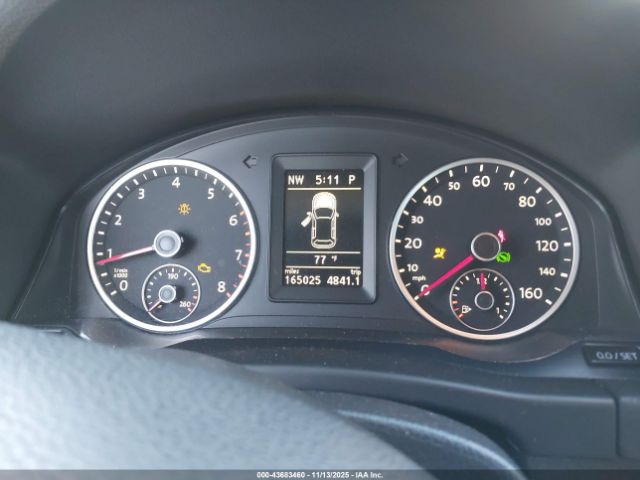 2011 VOLKSWAGEN TIGUAN WVGAV7AX8BW526317 Photo 6