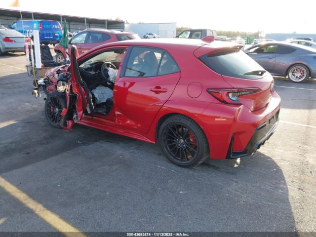 2024 TOYOTA GR COROLLA JTNABAAE1RA010022 Photo 2