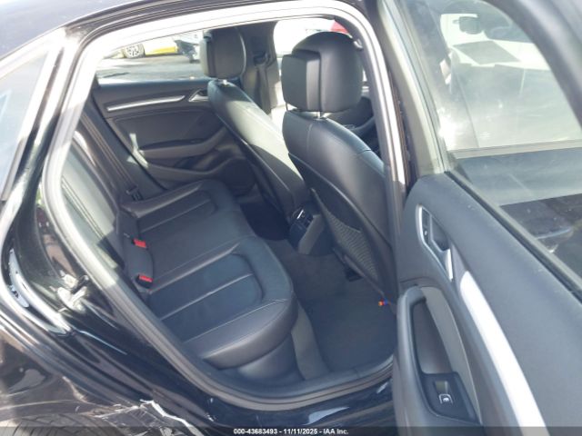 2017 AUDI A3 WAUAUGFF2H1052584 Photo 7