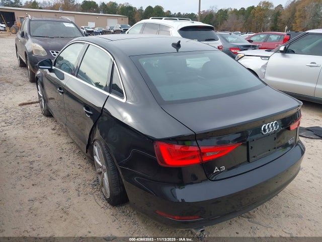 43683583 :رقم المزاد ، WAUBFGFF6F1116878 vin ، 2015 Audi A3 2.0t Premium مزاد بيع