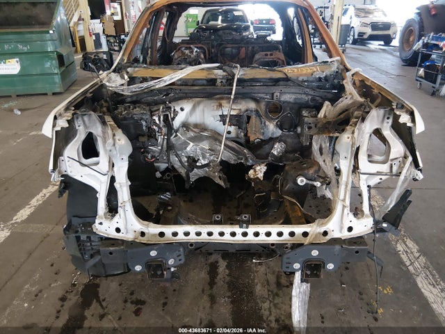 Продажа на аукционе авто 2024 Gmc Sierra 1500 4wd  Short Box At4, vin: 1GTUUEELXRZ347317, номер лота: 43683671