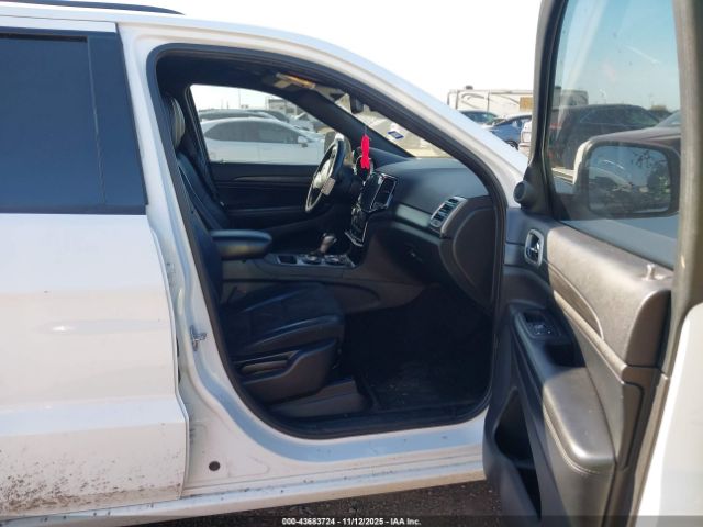 2019 JEEP GRAND CHEROKEE 1C4RJEAGXKC615735 Photo 4