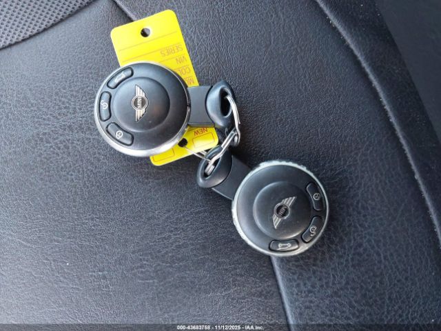 2010 MINI COOPER WMWMF3C51ATZ28017 Photo 10