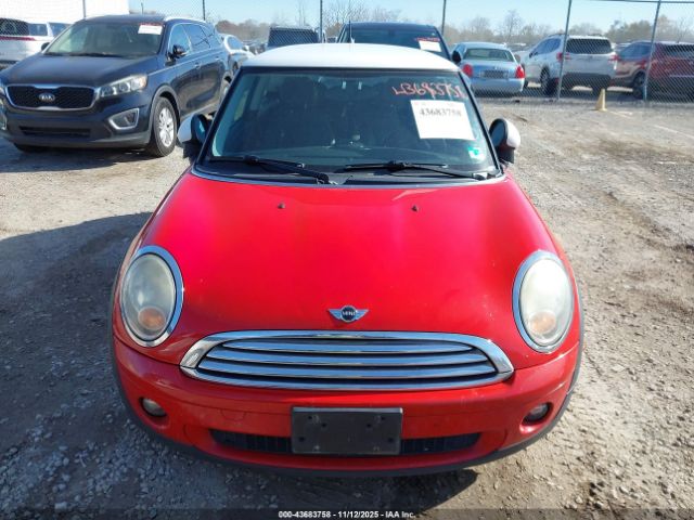 2010 MINI COOPER WMWMF3C51ATZ28017 Photo 5