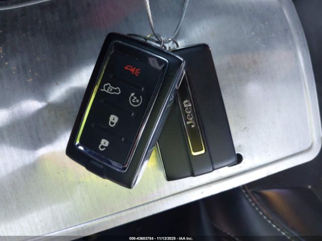 2023 JEEP GRAND CHEROKEE L 1C4RJJAG3P8794381 Photo 10