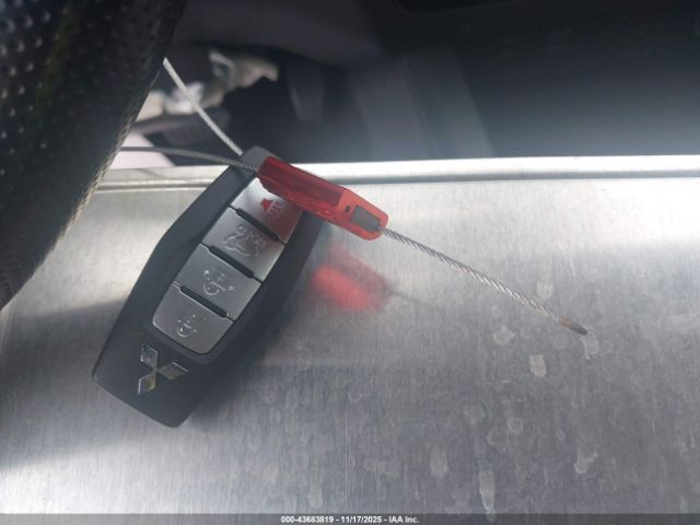 2022 MITSUBISHI OUTLANDER JA4J4UA89NZ074650 Photo 10