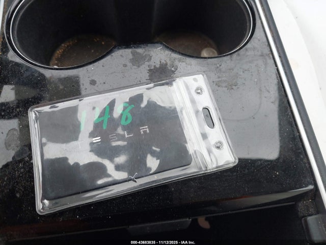 2020 TESLA MODEL Y 5YJYGDEE5LF049453 Photo 10