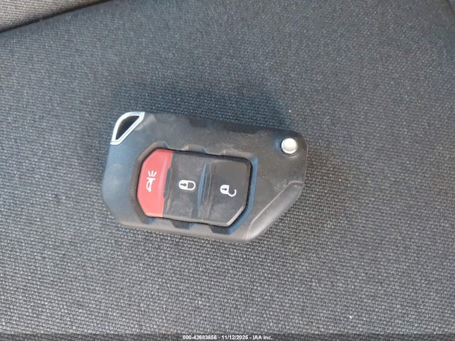 2025 JEEP GLADIATOR 1C6PJTAG4SL504679 Photo 10