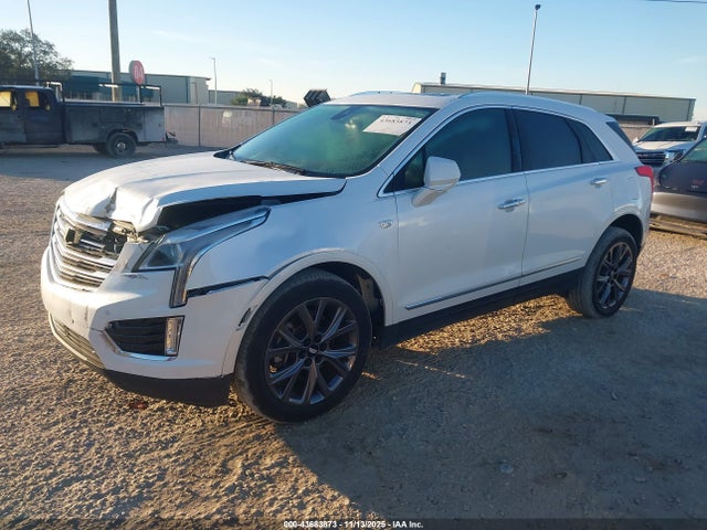 2019 CADILLAC XT5 1GYKNCRS7KZ170493 Photo 1