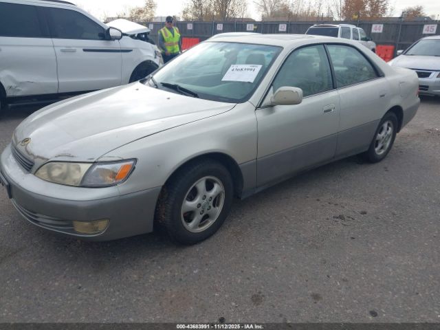 1997 LEXUS ES 300 JT8BF22G8V5003055 Photo 1