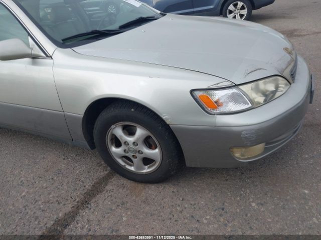 1997 LEXUS ES 300 JT8BF22G8V5003055 Photo 5