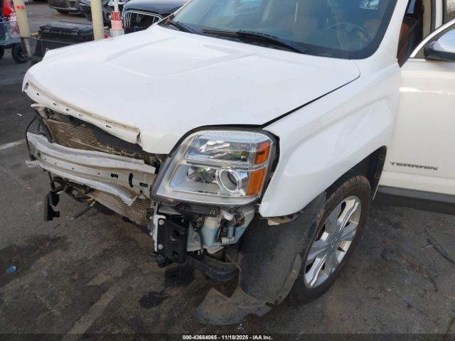 2016 GMC TERRAIN 2GKFLPE33G6254773 Photo 5