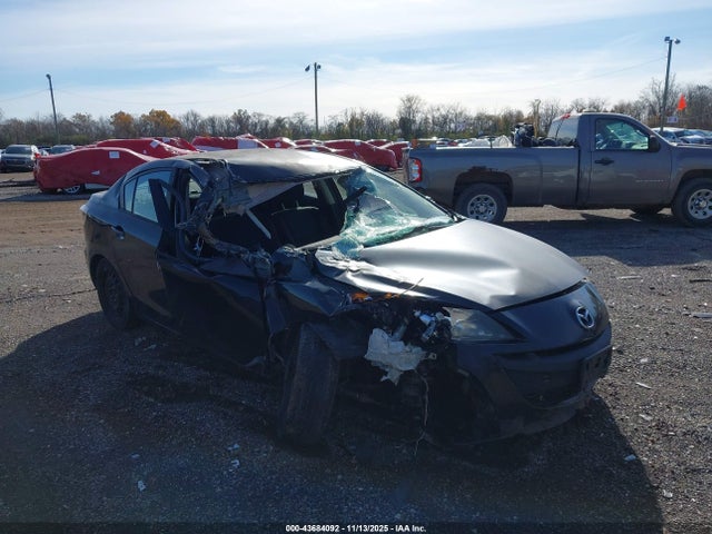 2011 MAZDA MAZDA3 JM1BL1UF4B1460912 Photo 5