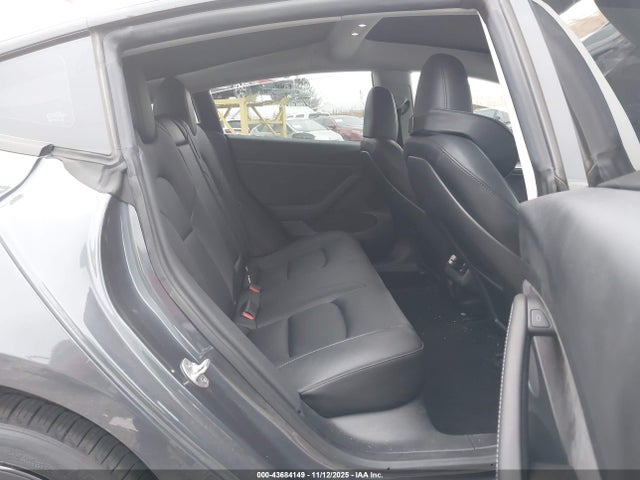 2023 TESLA MODEL 3 5YJ3E1EA1PF555136 Photo 7